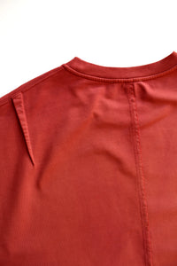 oversized raw-edge sweatshirt - cinnabar red - Commun des Mortels