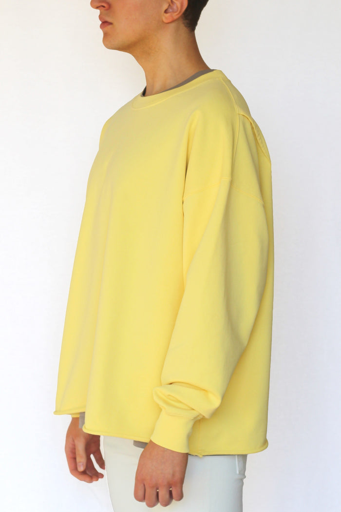 oversized raw-edge sweatshirt - optimist yellow - Commun des Mortels