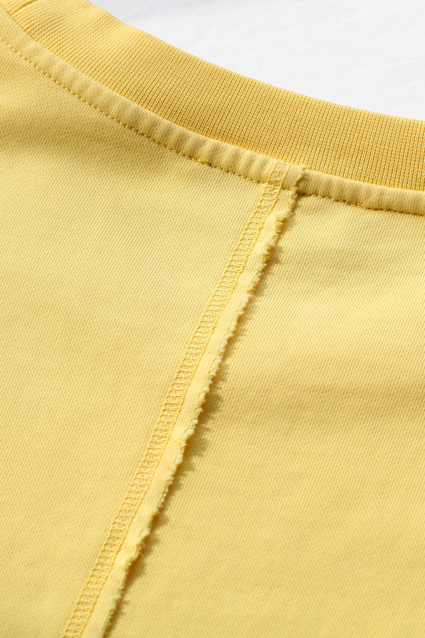 oversized raw-edge sweatshirt - optimist yellow - Commun des Mortels